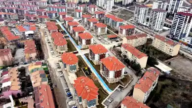 Elazığ'da Depremzedelere 24 Bin Konut