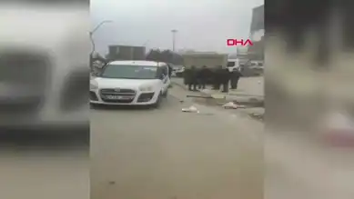 Elazığ'da El Freni Unutulan Kamyon 3 Araca Çarptı