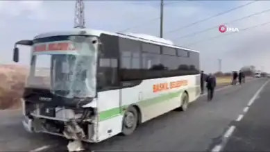 Doğu Anadolu'da Trafik Kazası: 4 Yaralı