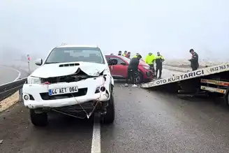 Elazığ'da 4 Yaralı! Zincirleme Kaza