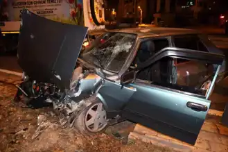 Şehir merkezinde Zincirleme Kaza: 3 Yaralı