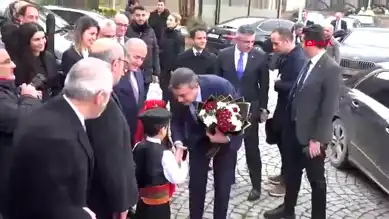 Bakan Tekin, Elazığ'da Öğrencilerle Buluştu