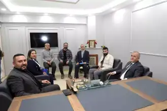 Vali, Gazeteciler Cemiyeti'ni Ziyaret Etti