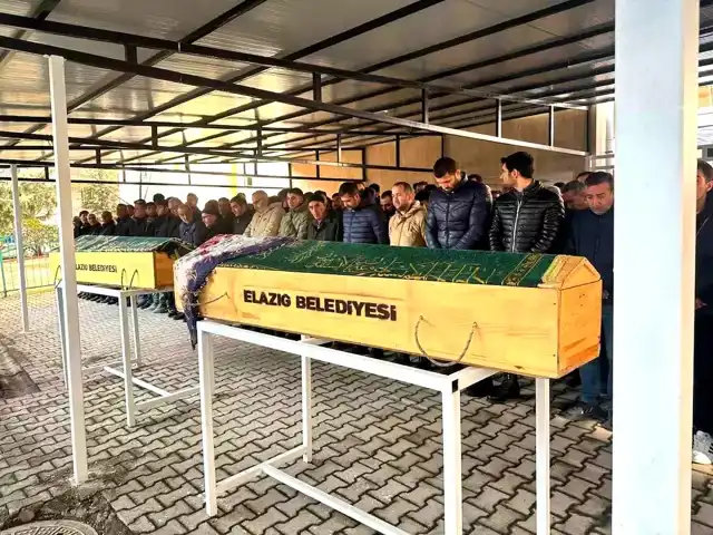 Elazığ'da 3 Saatte Çift Kanser Kaybı