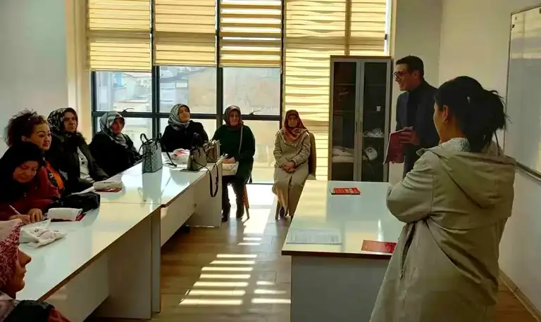 Elazığ'da İşitme Engelli Kadınlara Dijital Destek