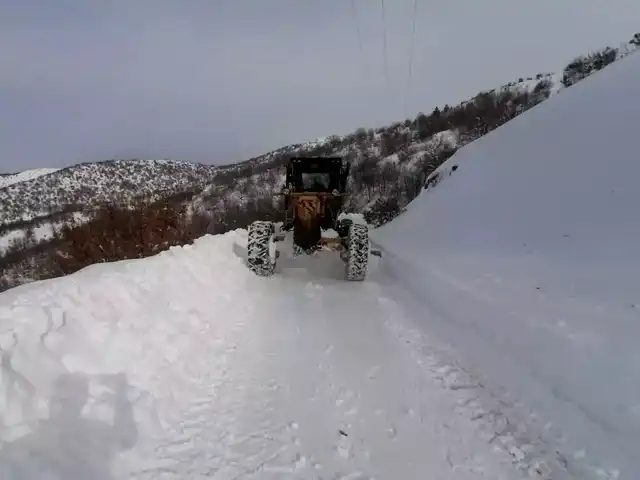 Elazığ'da 505 Köy Yolu Kar Yağışı Yüzünden Kapandı